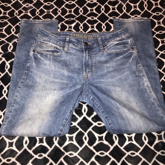 Acid Wash AE Jeans - Picture 4 of 6